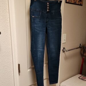 Elegant High-Rise Blue Jeans